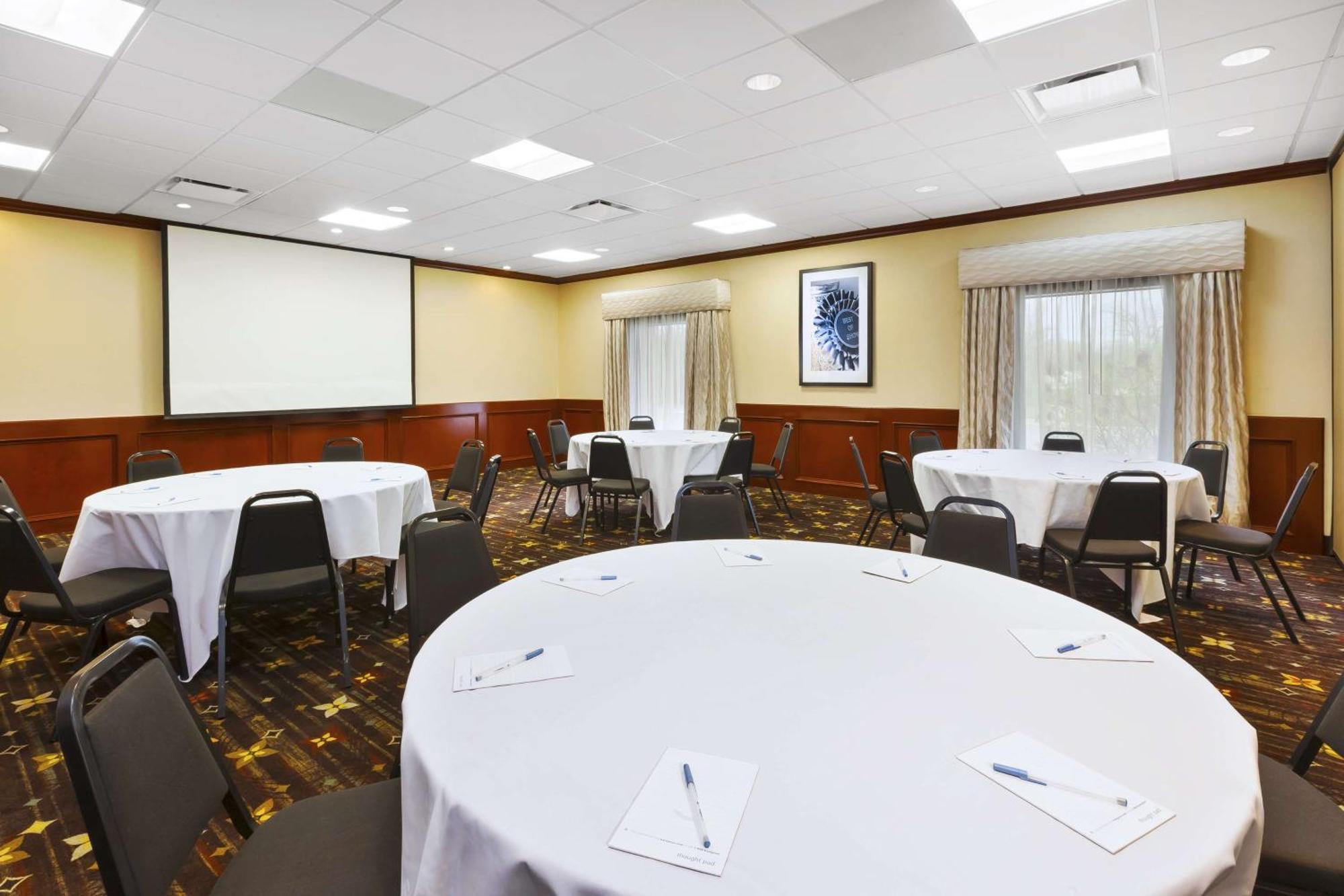 Hampton Inn Detroit/Southgate Kültér fotó